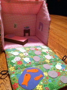 Dollhouse Carry Along from Me & My House